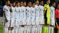Players of Argentina line up