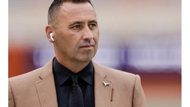 HC Sarkisian of Longhorns