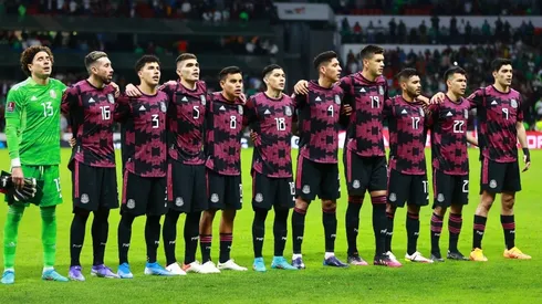 Players of Mexico pose during the national anthem ceremony