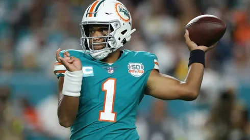Tua Tagovailoa - Miami Dolphins - NFL 2022