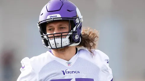 T.J. Hockenson - Minnesota Vikings - NFL 2022