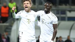 Thomas Müller and Sadio Mané of Bayern