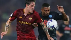Nicolo Zaniolo fighting for the ball vs Napoli