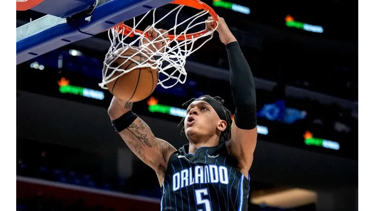 Paolo Banchero of the Orlando Magic dunks the ball