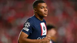 Kylian Mbappé in PSG vs Benfica for the Champions League