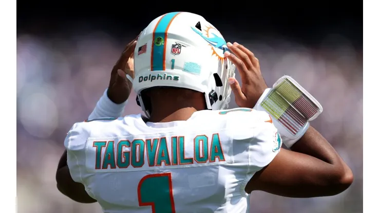 Tua Tagovailoa - Miami Dolphins - NFL 2022
