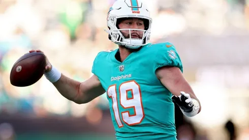 Skylar Thompson - Miami Dolphins - NFL 2022