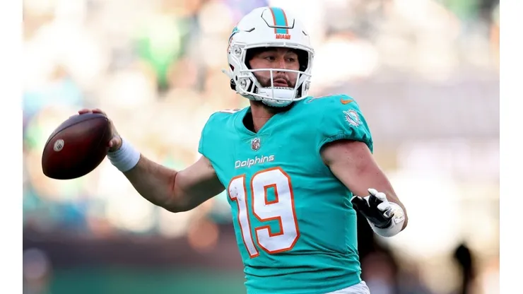 Skylar Thompson - Miami Dolphins - NFL 2022