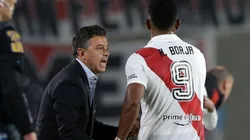 Miguel Borja of River Plate celebrates with coach Marcelo Gallardo