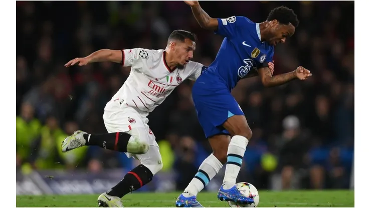 Raheem Sterling of Chelsea is challenged by Ismael Bennacer of AC Milan