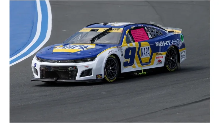 Chase Elliott, leader of the playoff standings