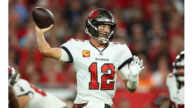 Tom Brady - Tampa Bay Buccaneers / NFL 2022