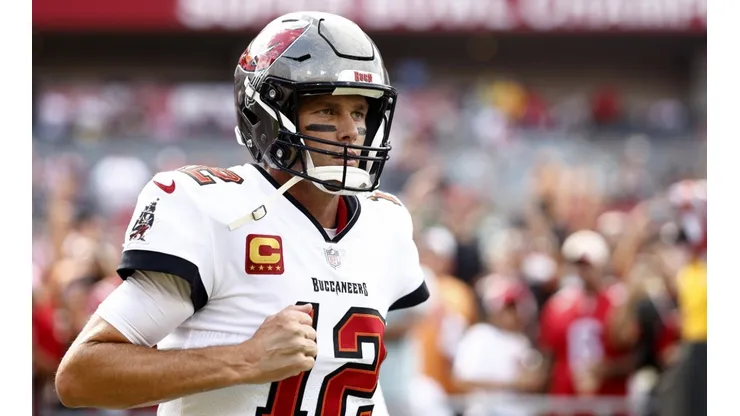 Tom Brady - Tampa Bay Buccaneers / NFL 2022