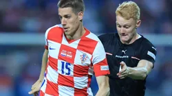 Mario Pasalic of Croatia and Nicolas Seiwald of Austria