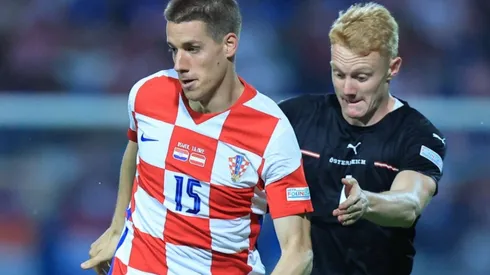 Mario Pasalic of Croatia and Nicolas Seiwald of Austria