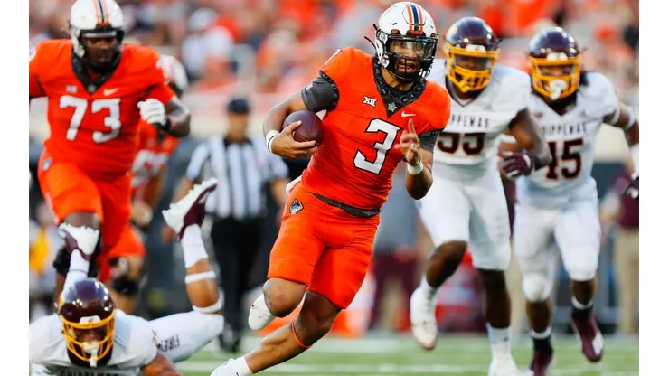 Spencer Sanders of Oklahoma State
