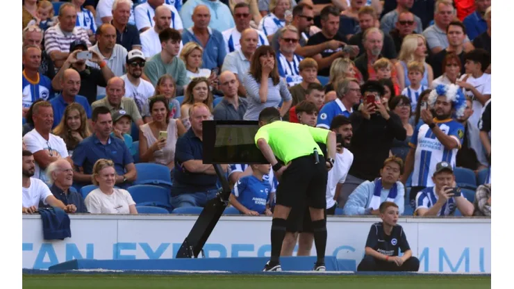 VAR