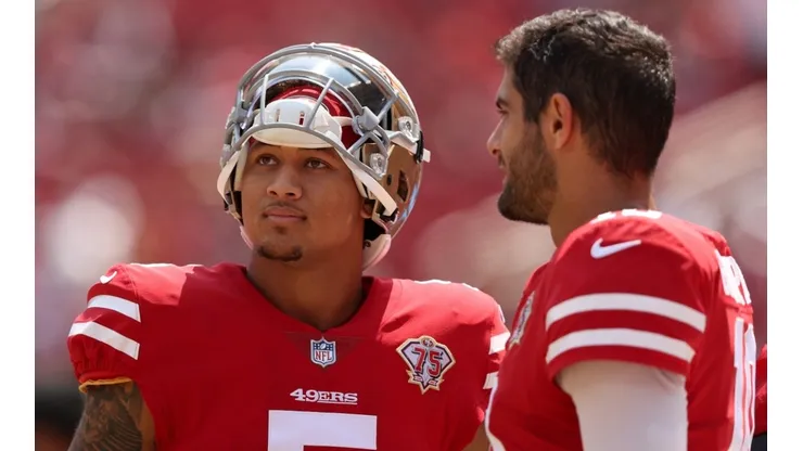 Trey Lance (left) and Jimmy Garoppolo.
