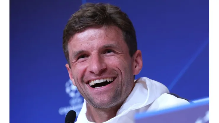 Thomas Muller chose his favorite between Messi and Ronaldo.