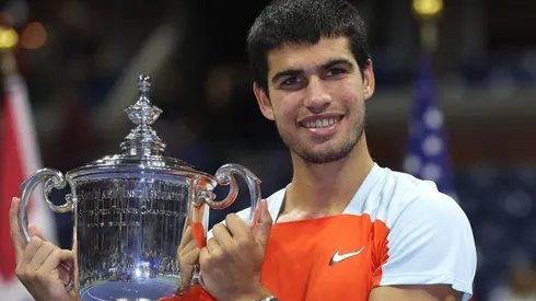 Carlos Alcaraz with the US Open trophy as the 2022 US Open winner
