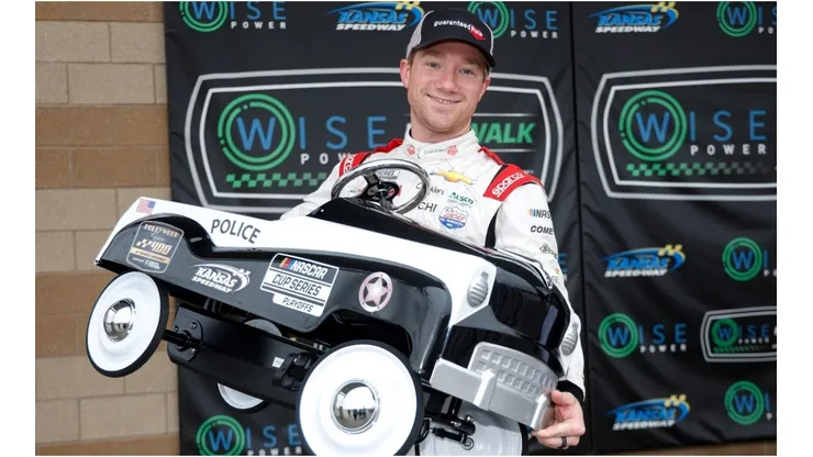 Tyler Reddick, poleman of the Hollywood Casino 400