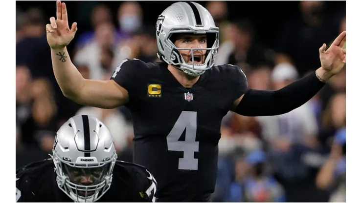 Derek Carr of Raiders