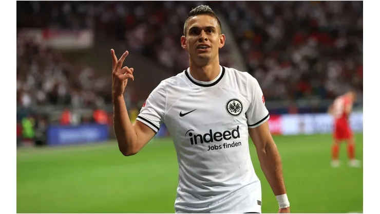 Rafael Santos Borre of Frankfurt