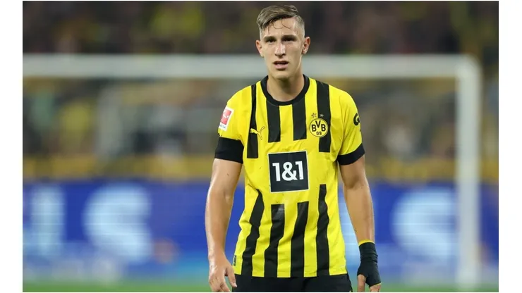 Nico Schlotterbeck of Borussia Dortmund