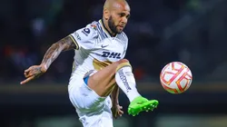 Dani Alves, Pumas UNAM