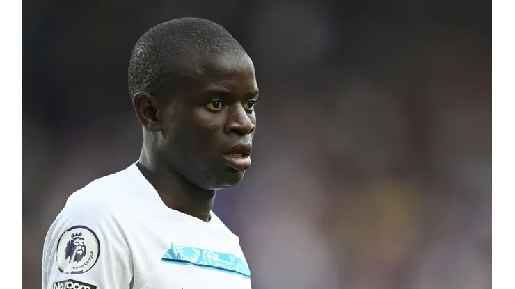 Chelsea could be thinking in a replacement for N'Golo Kante in case he leaves to Paris.