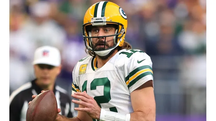 Aaron Rodgers in action during the 2021 NFL season.