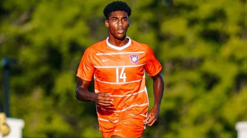 Clemson will try to begin their season with a win at home against Indiana.