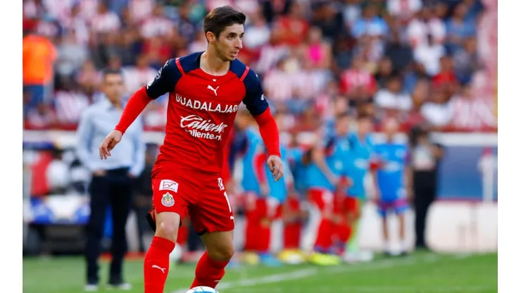 Isaac Brizuela, Chivas