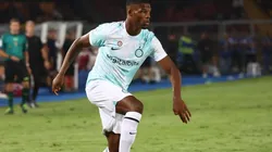 Denzel Dumfries of Inter