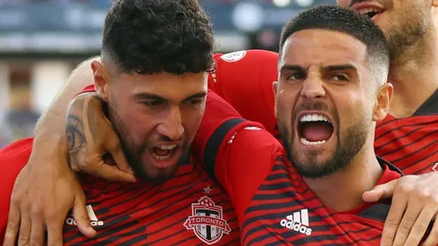 Jonathan Osorio with Lorenzo Insigne of Toronto FC