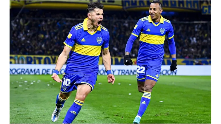Oscar Romero of Boca Juniors celebrates after scoring