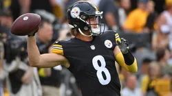 Pickett throwing at Pittsburgh