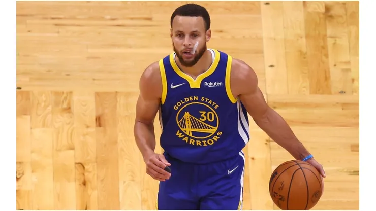 Stephen Curry of the Golden State Warriors