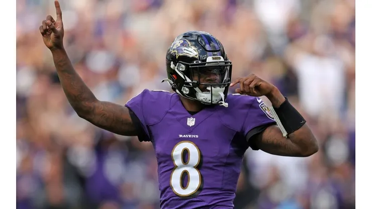 BALTIMORE, MARYLAND - OCTOBER 17: Lamar Jackson #8 of the Baltimore Ravens celebrates a rushing touchdown scored by Latavius Murray #28 during the first quarter against the Los Angeles Chargers at M&T Bank Stadium on October 17, 2021 in Baltimore, Maryland. (Photo by Patrick Smith/Getty Images)-Not Released (NR) During game play, no use of images within play-by-play, statistical account or depiction of a game (e.g., limited to use of fewer than 10 images during the game).
