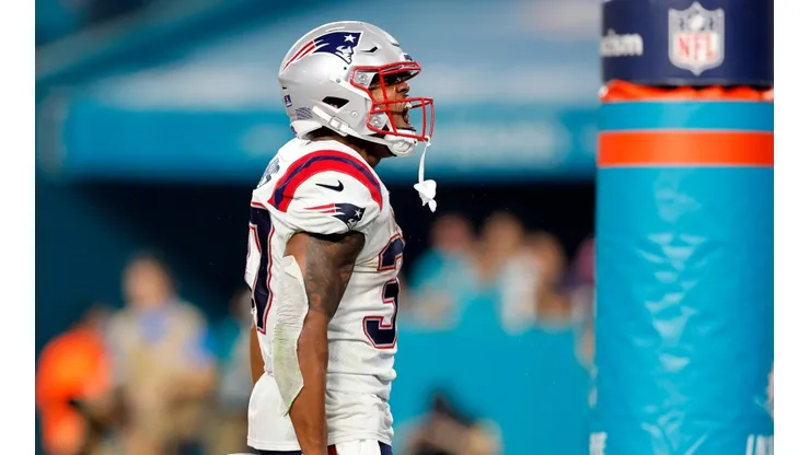 Damien Harris during the 2021 NFL regular season.
