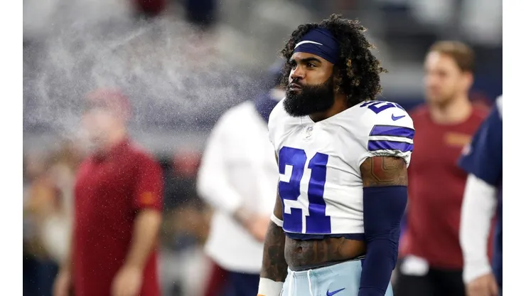 Ezekiel Elliott will play his seventh season in the NFL.