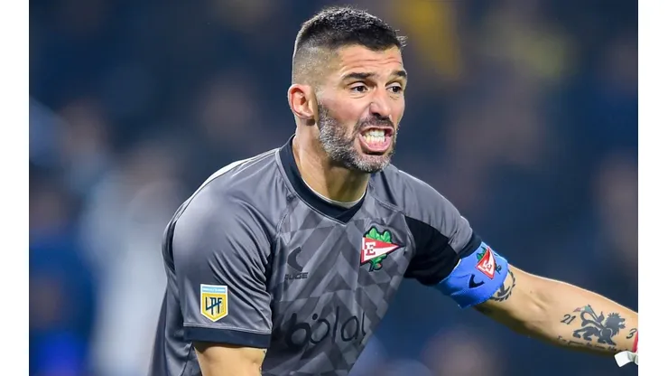 Mariano Andujar of Estudiantes LP