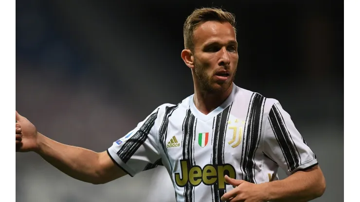 Arthur Melo could re-join Barcelona this summer.
