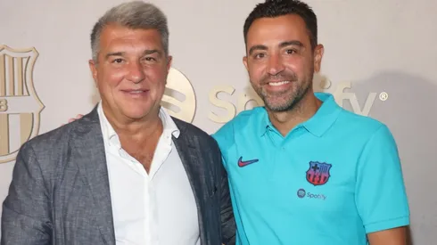 Joan Laporta and Xavi of Barcelona