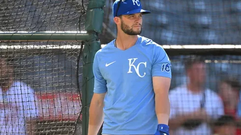 Andrew Benintendi #16 of the Kansas City Royals warms up before the game against the Los Angeles Angels at Angel Stadium of Anaheim on June 21, 2022 in Anaheim, California.