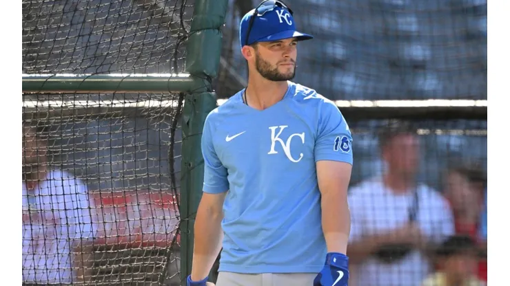 Andrew Benintendi #16 of the Kansas City Royals warms up before the game against the Los Angeles Angels at Angel Stadium of Anaheim on June 21, 2022 in Anaheim, California.