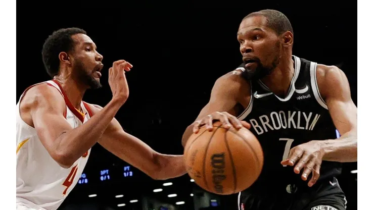 Kevin Durant of the Brooklyn Nets against Evan Mobley of the Cleveland Cavaliers