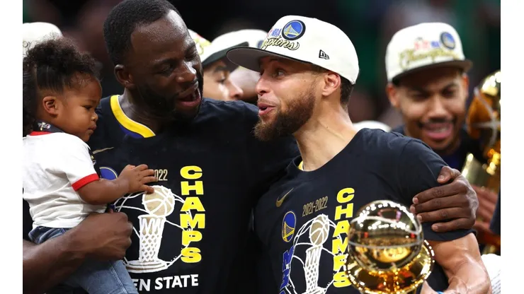 Draymond Green and Stephen Curry are key elements inside and outside the court