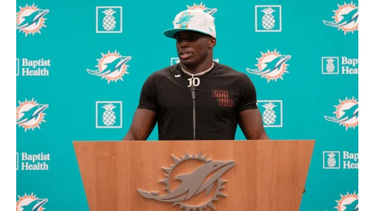 Tyreek Hill.