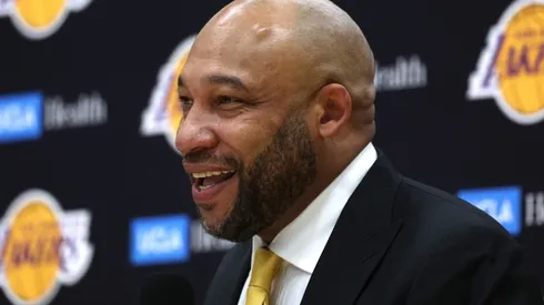 Lakers head coach Darvin Ham.